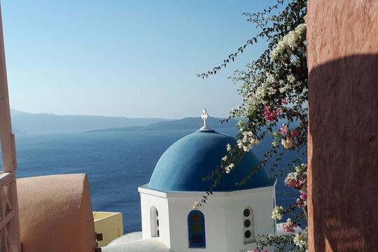 Santorini Photo Touring Experience