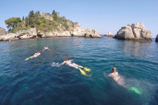 Taormina snorkeling experience