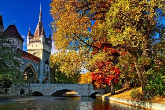 Budapest Private Luxury Sightseeing Tour
