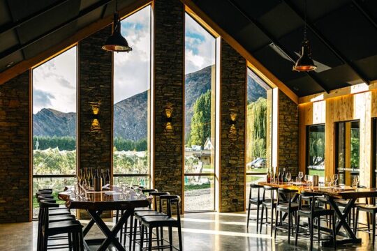 The Original Queenstown Wine Trail Tour – Celebrating 32+ Years!