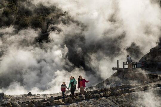 Hell's Gate Geothermal Walk
