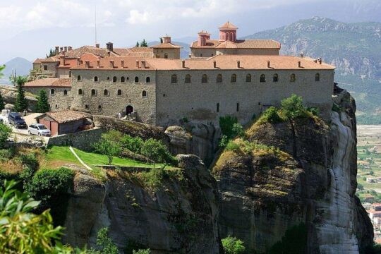Meteora private tour from Thessaloniki