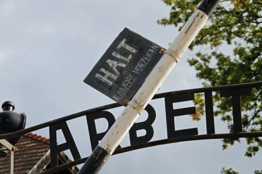 Auschwitz day tour from Warsaw by private car with lunch