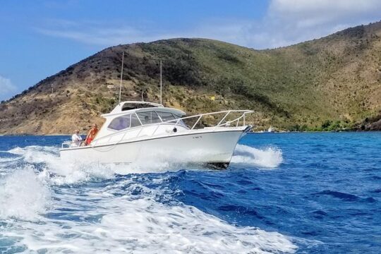 Circle the Island of St. John | Lunch stop at Lime Out (Taco Boat)
