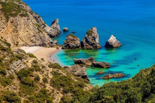 Cruise along the beaches of Arrábida