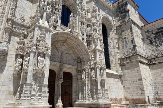Jeronimos Monastery Guided Tour - Small Groups - Tickets Included