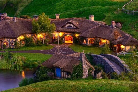 4-Day Wellington to Auckland via Rotorua Tour