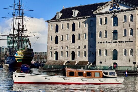 All-Inclusive Private Cruise with Captain