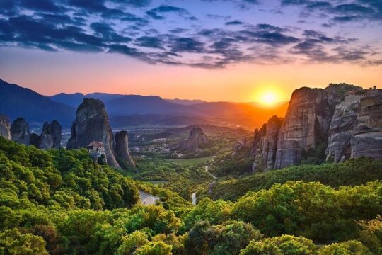Breath-taking Meteora Sunset Tour