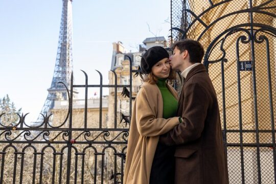Eiffel and La Seine Photo Shoot - Paris Photographer