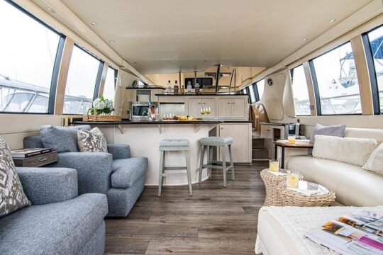 Yacht rental charter in Marina del Rey - 60' CARVER