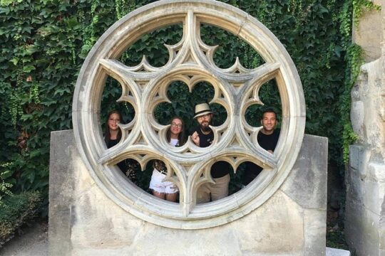 Marais District 2-Hour Private Walking Tour in Paris