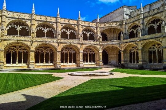 Discover Belem & Jeronimos Monastery: Private Half-Day Tour