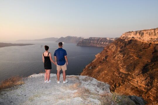Santorini Shore Excursion: 5-hour Small Group Semi-Private Tour