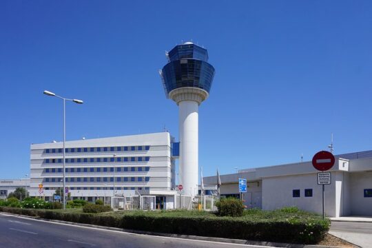 Private Transfer from Athens Airport to Piraeus Port