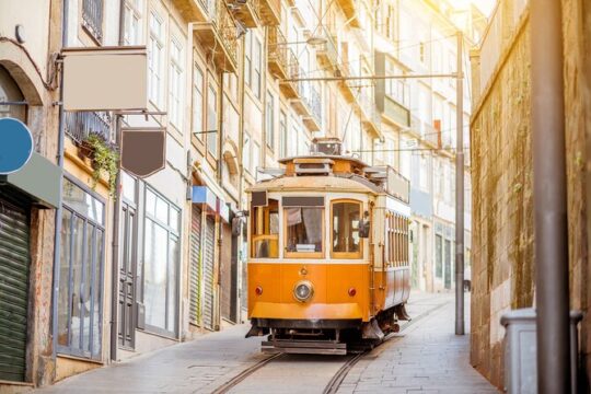 Porto Walking Tour, you cannot miss it! (small-groups)