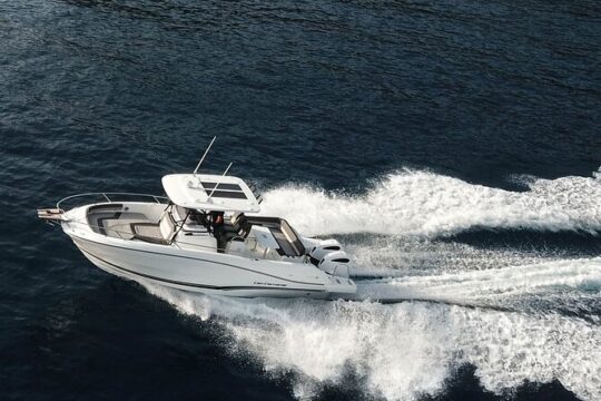 Cap Camarat 9.0CC Private Tour