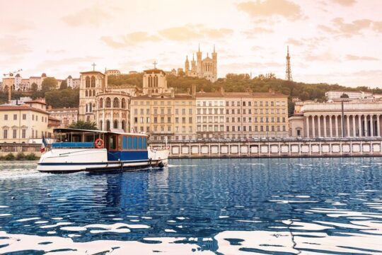 Old Town Audio Tour in Lyon with Vaporetto River Cruise Tickets