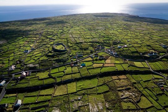 Small Group - Cliffs Cruise, Aran Islands AND Connemara in One Day from Galway