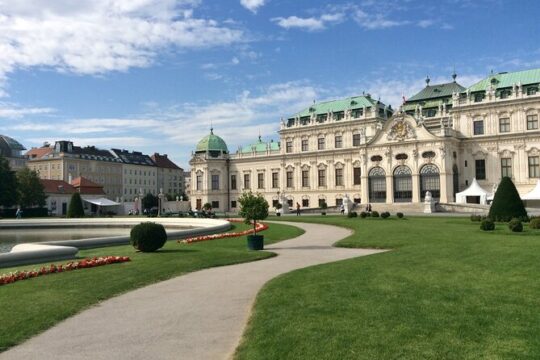 Big Tour of Gustav Klimt’s Art in Vienna: Belvedere, Secession & Leopold Museum with Skip-the-Line Tickets
