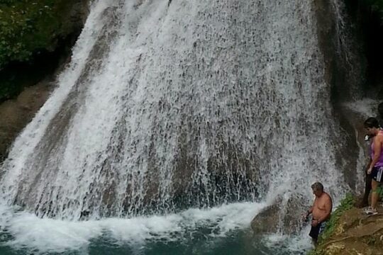 Wet and Wild - Blue Hole and Dunn's River