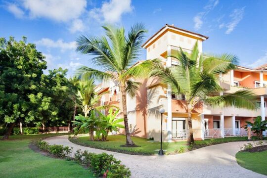Private Transfer from Punta Cana Airport or Bahia Principe Hotel