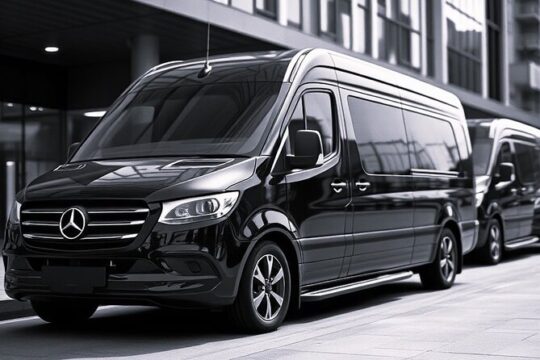 Family-Group MEL Airport to City Private Transfers