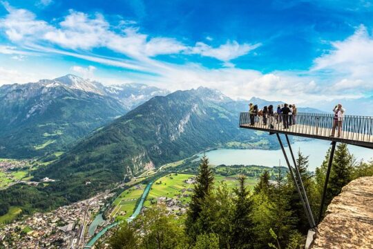 Private Trip from Geneva to Interlaken