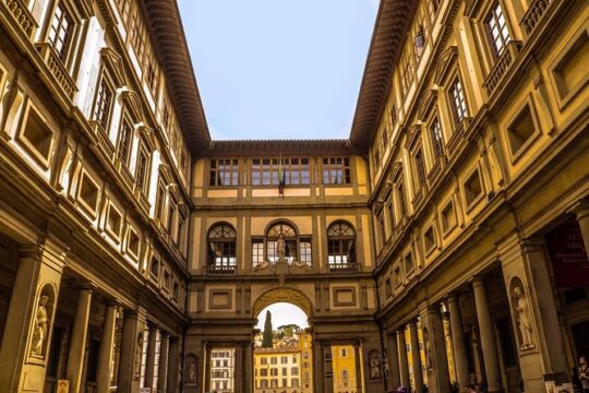 Florence walking guided tour with Uffizi & Accademia