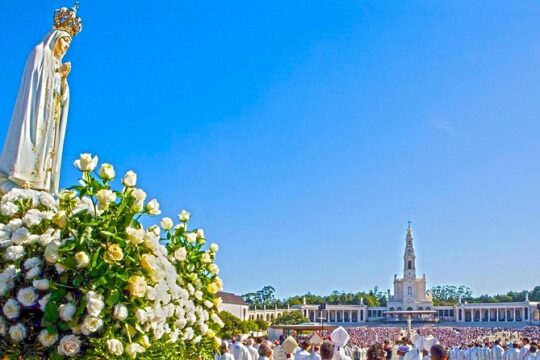 Day tour Fatima Batalha Nazare Obidos