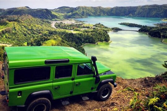 Off the Beaten Track Half Day Sete Cidades Jeep Tour