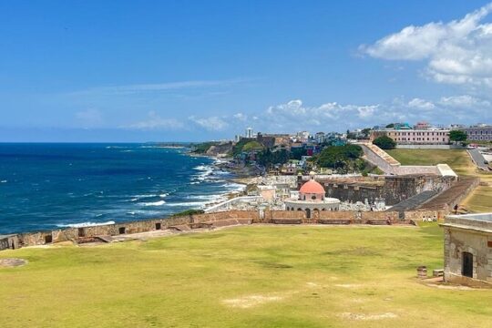 Old San Juan Walking Tour with a Historian
