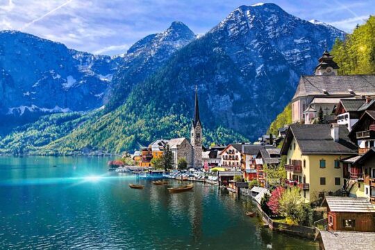 Private Full-Day Tour of Hallstatt and Salzkammergut from Salzburg with Options