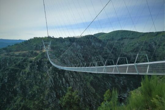 Private Full Day Tour to Paiva Walkways