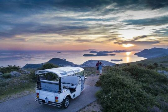 Dubrovnik E-Tuk Tuk Sunset Tour to Mount Srd
