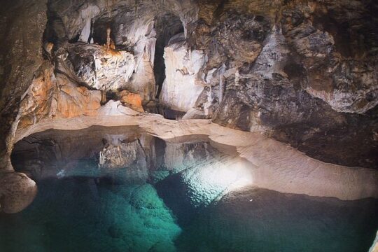 2-Day Private Tour to Peloponnese: Kalavryta Railway, Caves, Nemea