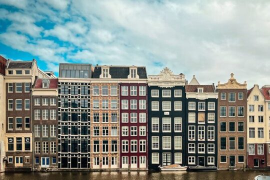 Introduction walking tour - Amsterdam Uncovered - Small group