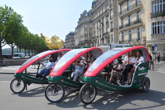 Private City-Tour by pedicab in Paris : The "Gustave Eiffel"