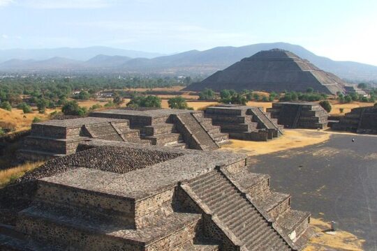 Private Sightseeing Tour in Teotihuacan with Licensed Guide