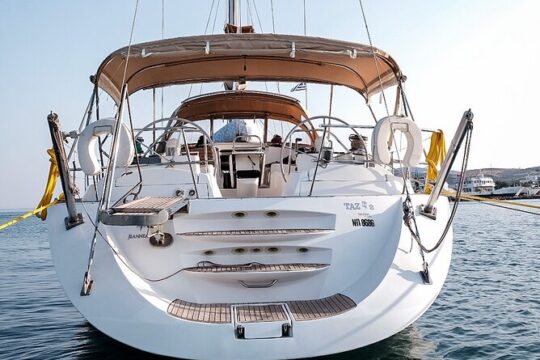 Athens Full Day Exclusive Sailing to Aegina on a Private Yacht