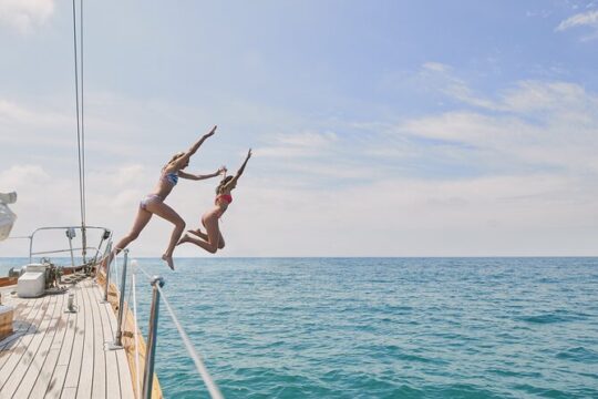 All inclusive Private Cruise: Delos &Rhenia island-free transport