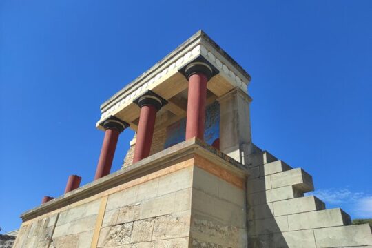 Knossos Palace and Heraklion City Guided Tour from Chania