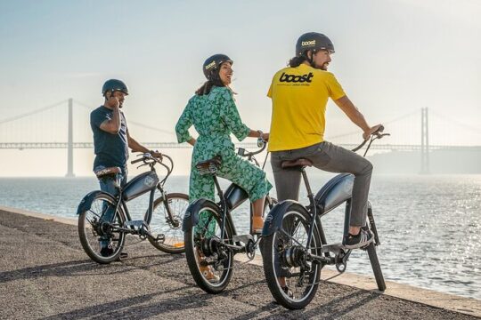 Lisbon: 3h Belém by the Riverside Eletrical Bike Tour