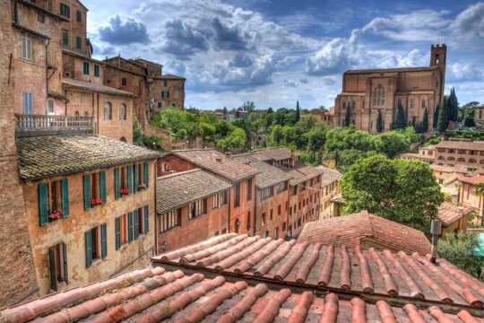 Siena Scavenger Hunt and Best Landmarks Self-Guided Tour