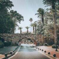 Wine Tasting & Winery Tours