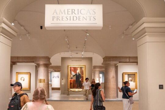 National Archives & American History Museum Small-Group Tour