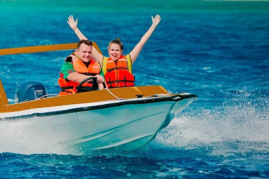 Speed Boat Snorkeling and Beach in Cozumel