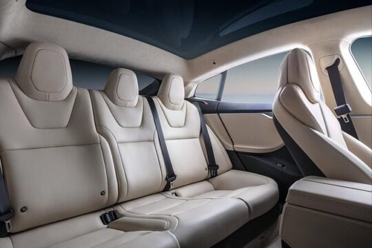 CO2-Offset|Luxury Eco Sedan Arrival from BER Airport to Bern City
