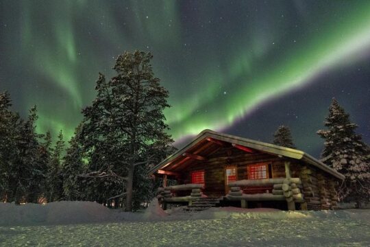 Private 4-hour Northern Lights Tour from Rovaniemi with hotel pick up