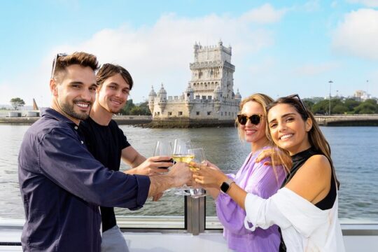Boat ride in Tagus river